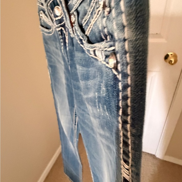 Rock Revival Distressed Blue Embroidered Back Pocket Jeans “Elena” skinny - Picture 14 of 16